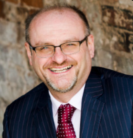 Dr David Gillett.png