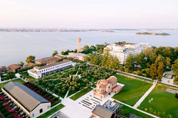 jw-vcejw-resort-view-16324_Classic-Hor