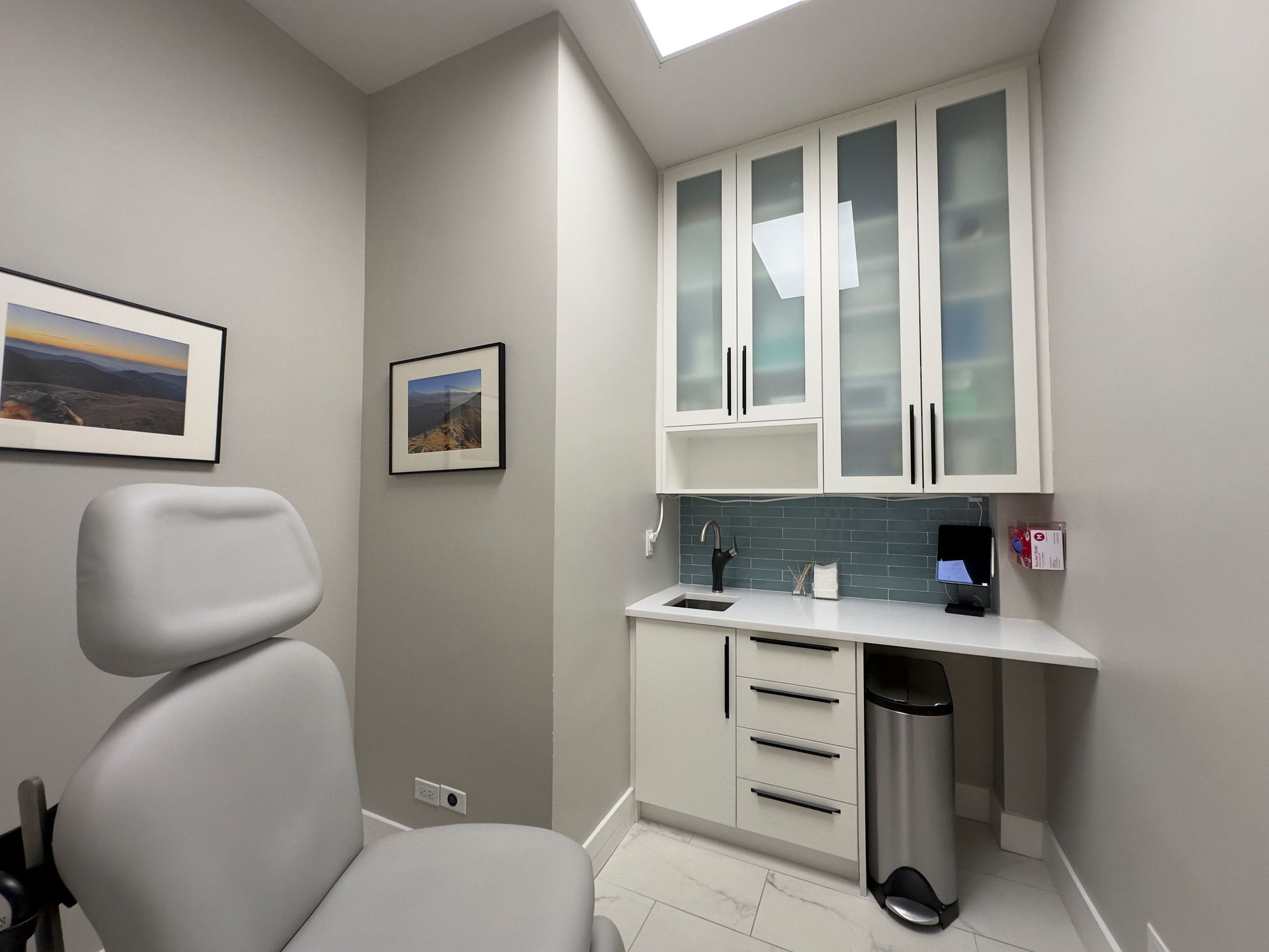 Exam Room 3 at Robert Schwarcz, MD Oculofacial Plastic Surgery in NYC.