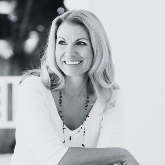 Reasons Blepharoplasty Surgery is Suitable for You