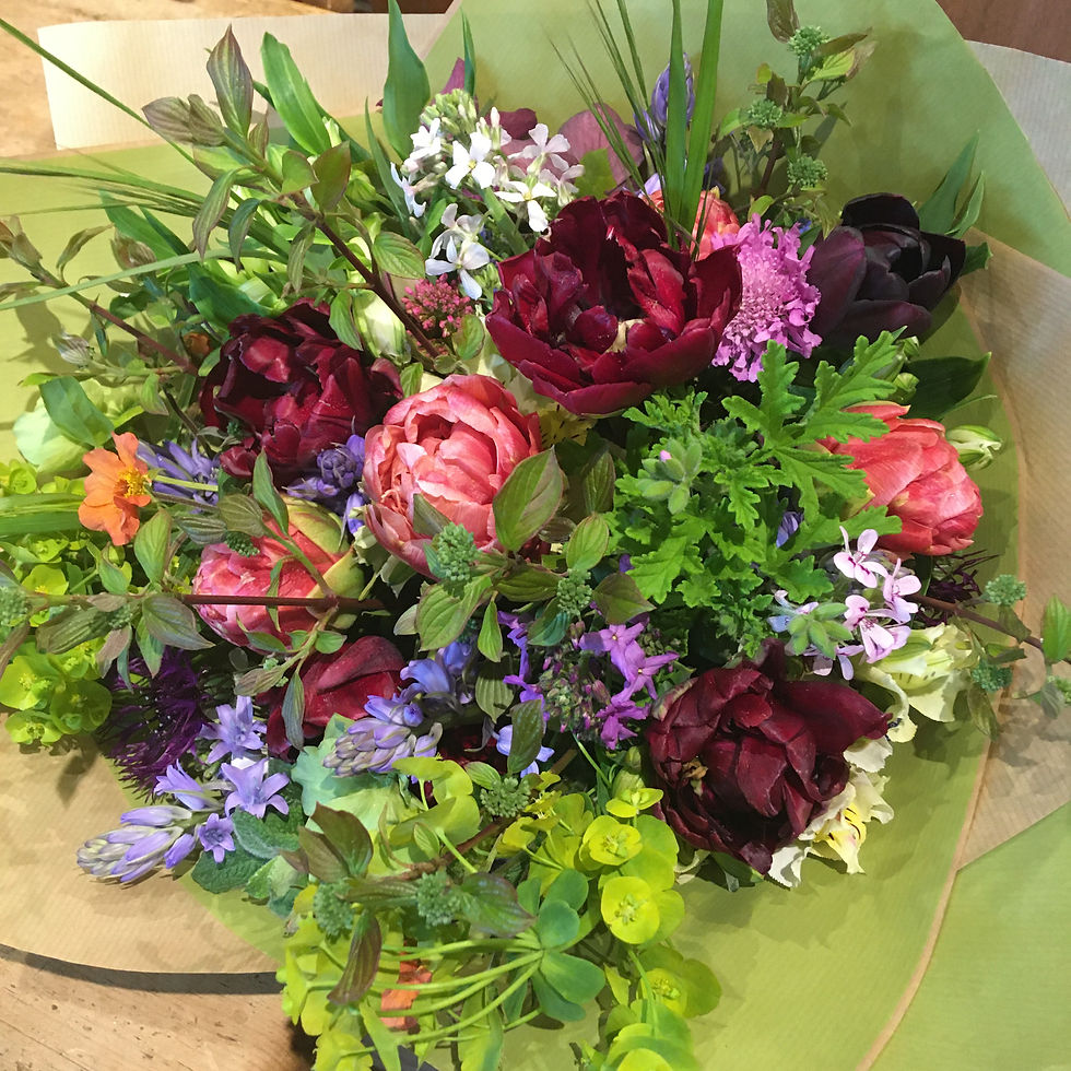 eco-florist-cotswolds-celebration-flowersIMG_7594.jpeg
