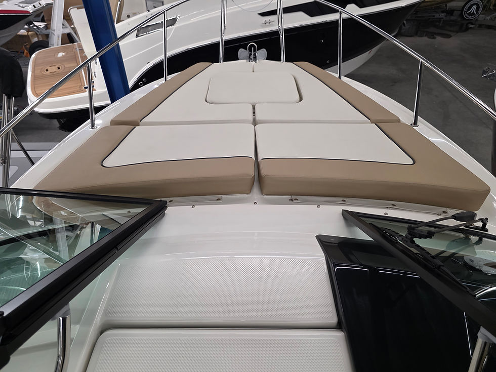 Thumbnail: Bayliner Ciera 8