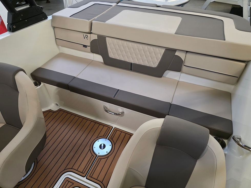 Thumbnail: Bayliner VR4 IB