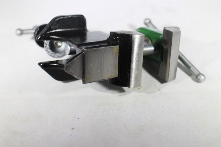 Miniaturebillede: Skruestik.