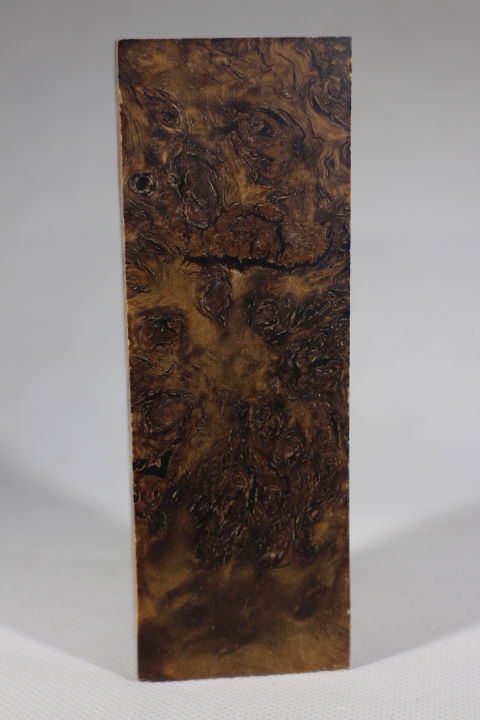 Miniatyrbild: Hot Walnut.