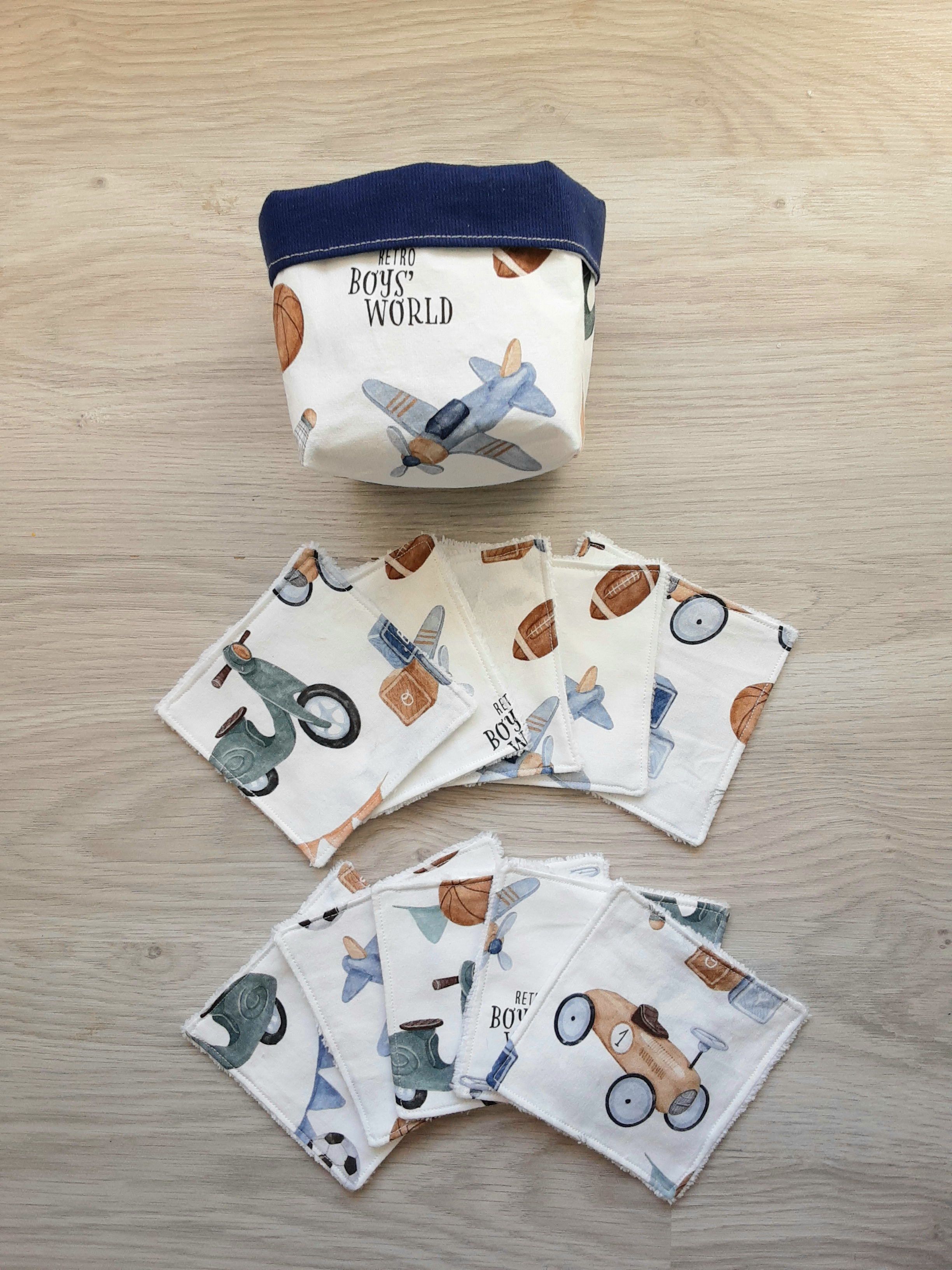 Lot de 10 lingettes avec panière retro boy