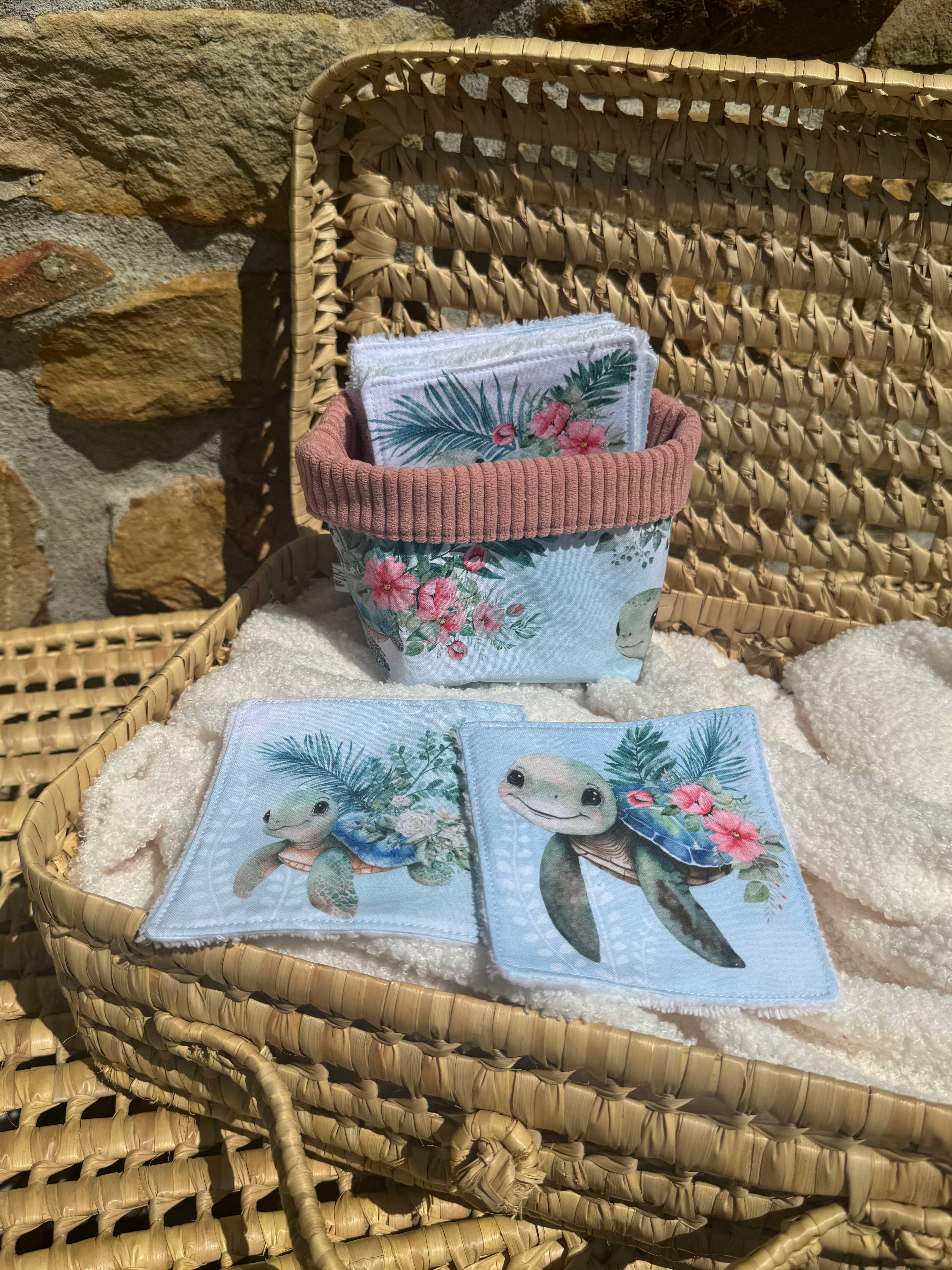 Lot de 10 lingettes tortues 