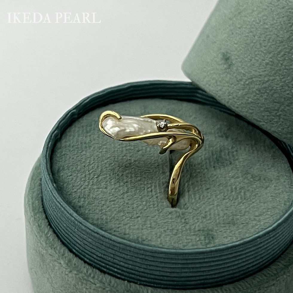 Thumbnail: 17.0x6.0mm White Biwa Pearl Ring with Diamond