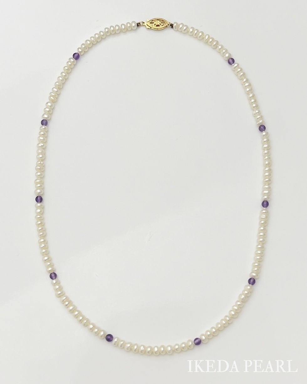 Thumbnail: 4.5-4.0mm White Freshwater Pearl and 3.5-3.0mm Purple Amethyst Necklace