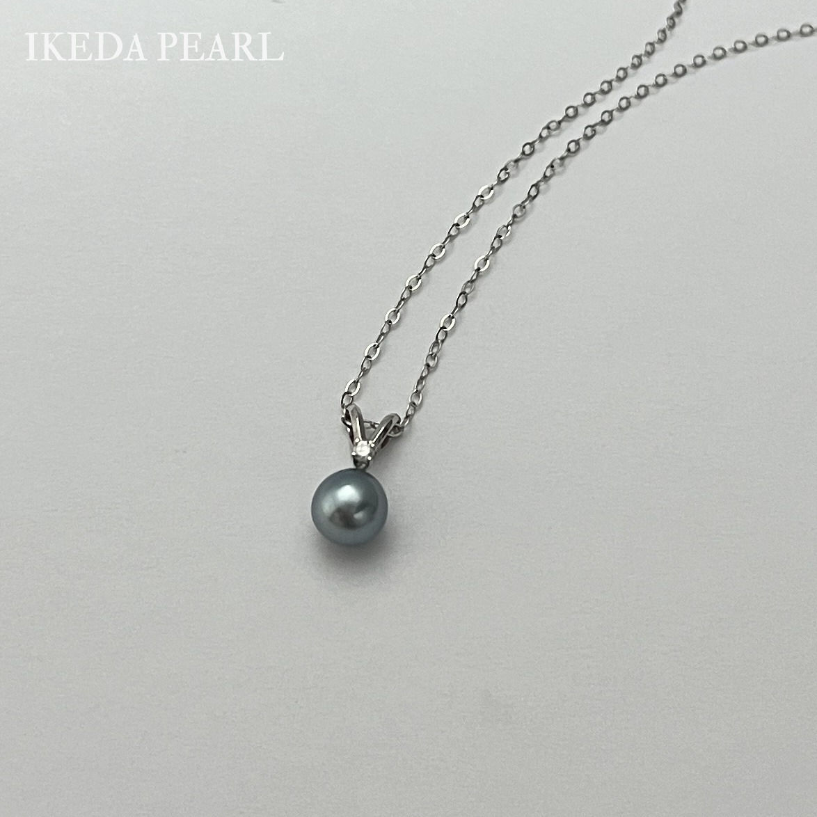 8.0-7.0mm Silver Blue Japanese Akoya Pearl Pendant with Diamond