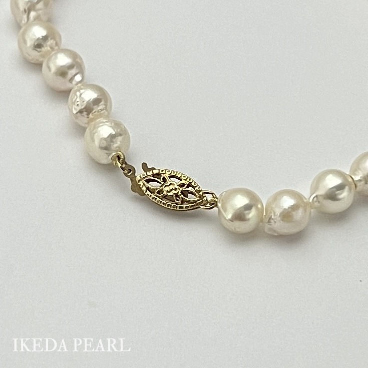 Thumbnail: 7.0-6.5mm White Baroque Japanese Akoya Pearl Necklace