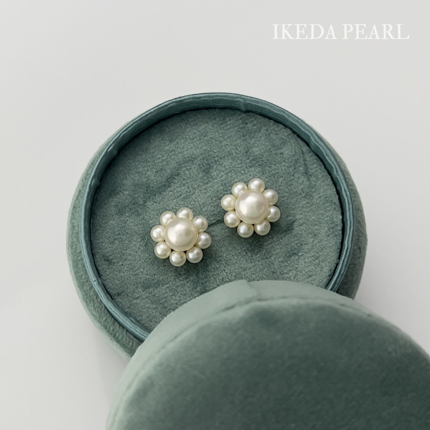 6.5-6.0mm White Japanese Akoya Pearl Stud Earrings with Pearl Earring Jacket