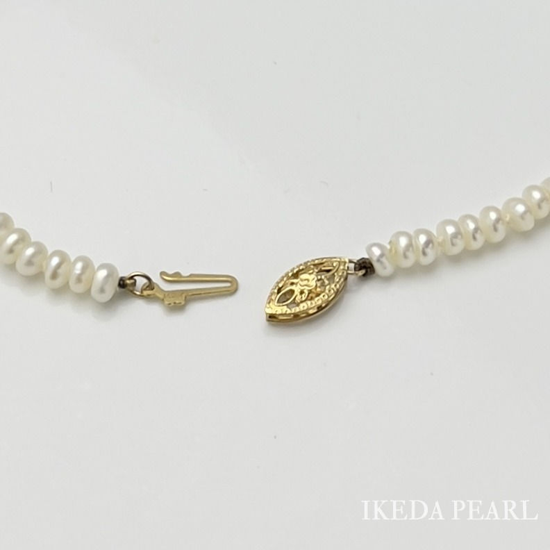 Thumbnail: 4.5-4.0mm White Freshwater Pearl and 3.5-3.0mm Purple Amethyst Necklace