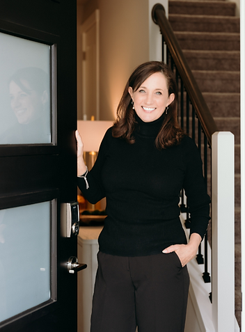 Colleen 2025_edited.png