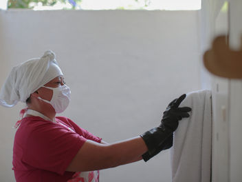 TE CUIDAMOS 1 - ASEO BAÑO - 9096.jpg