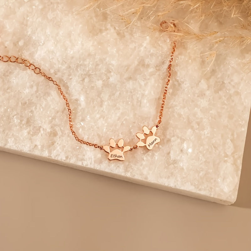 Thumbnail: Custom Engraved Pet Paw Bracelet 