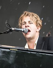 What’s singer Tom Odell reading? Updike!