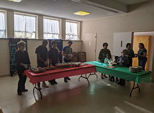 Youth at Loaves and Fishes 1220192.jpg