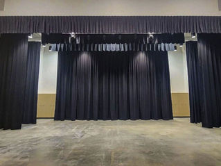 Elevate Every Performance: Vanguard’s Custom Curtains and Stage Drapery Solutions