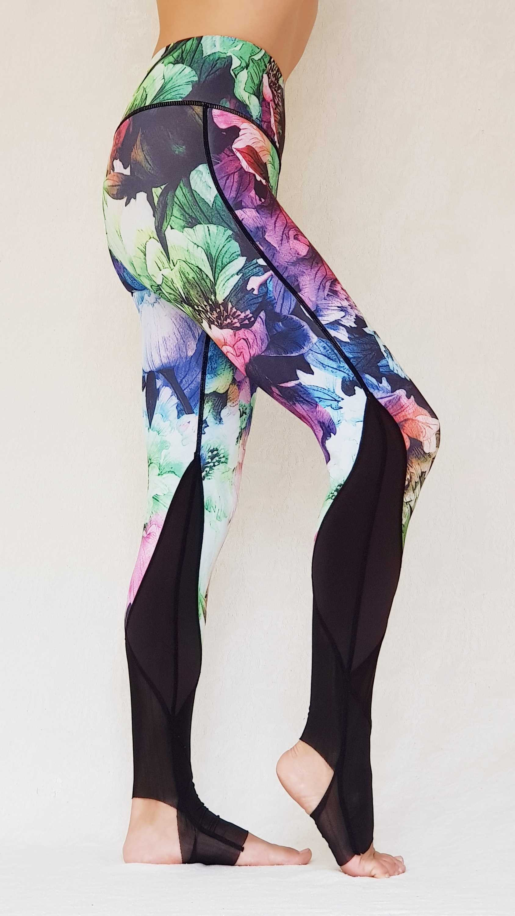 Rosas Multicolor / M / Yoga & Sport Leggings