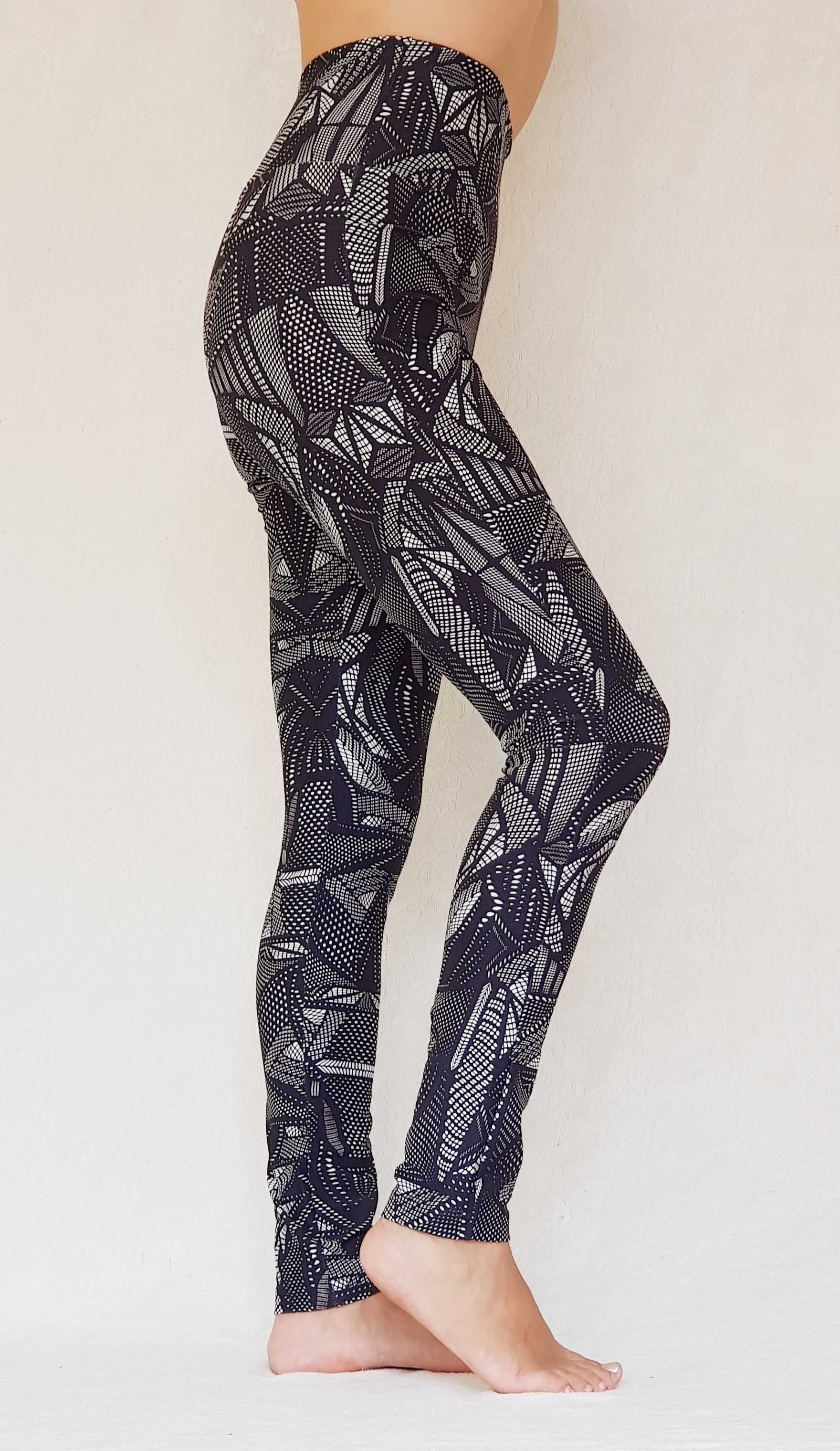 Blanco y Negro / M / Yoga & Sport Leggings