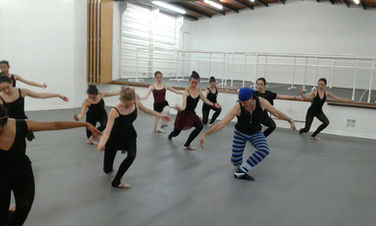 ! CLASES MAGISTRALES !  ISMAEL PEREZ TOLEDO BALLET MASTER MAITRE ( BALLET NACIONAL / CUBA ) MARZO / 