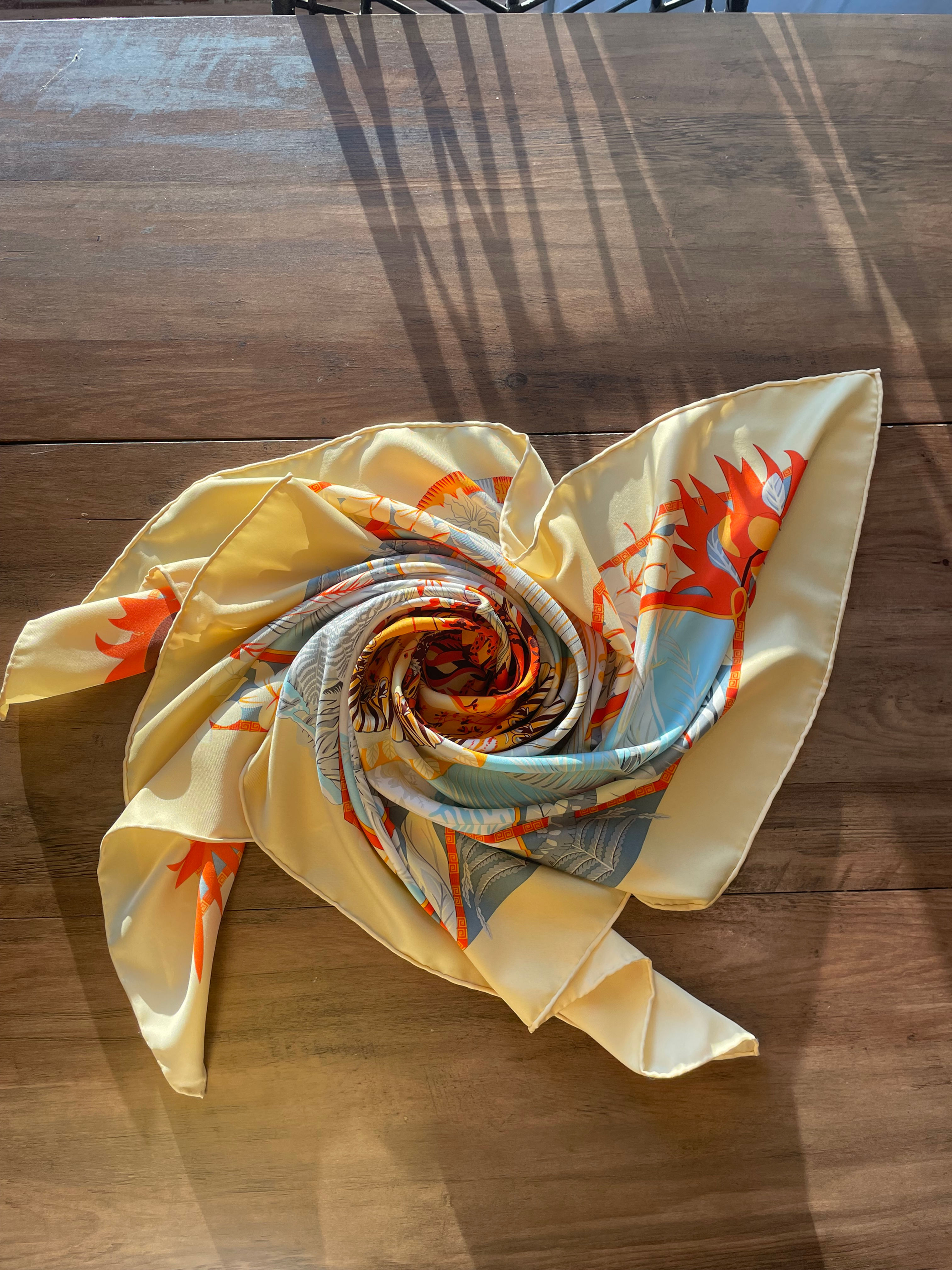 Hermès Aloha vintage scarf