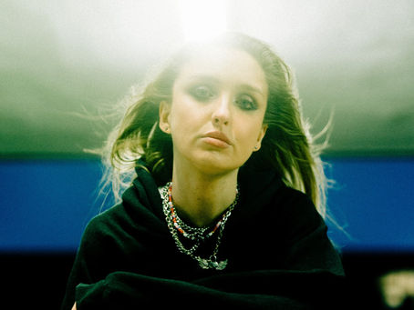 Etaoin releases her take on Goo Goo Dolls classic "Iris"