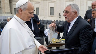 El presidente de CAME visitó al papa León XIV y le informó sobre la situación de las pymes