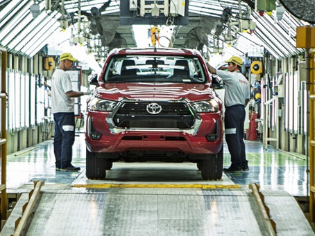 Por la presión de los autos chinos, las automotrices congelan precios en Argentina