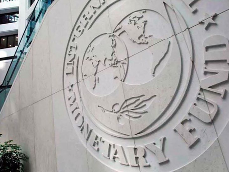 El FMI oficializó la reducción de los sobrecargos de deuda por US$3.200 millones.