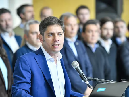 Tasas municipales: Kicillof aclaró que pueden incluirse en los servicios y vuelve a enfrentarse con Milei
