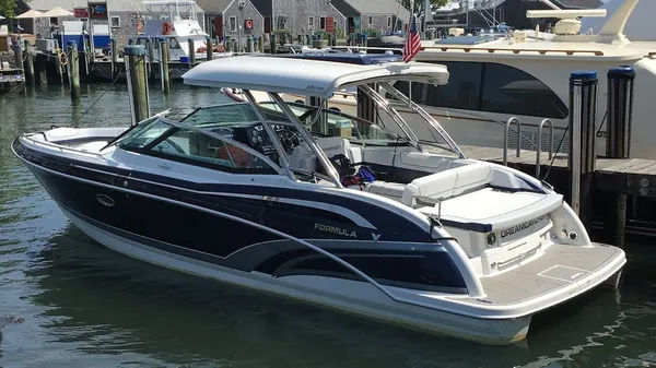 2016 Formula 350 FX Crossover Bowrider