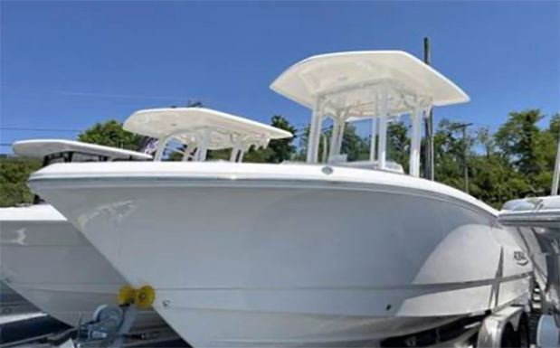 2024 Robalo R230