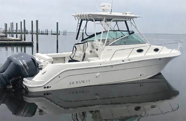 2018 Robalo 305