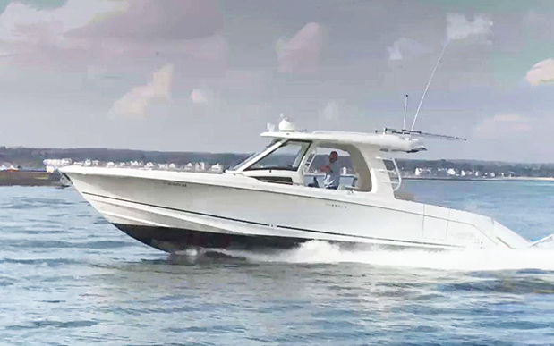 2020 Boston Whaler 350
