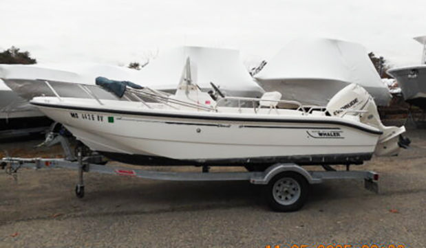 2001 Boston Whaler Dauntless