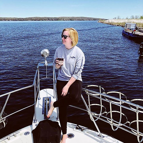 Just living my best #boatlife⚓️ .jpg___☕️ & 🌊 = 🙌🏻😍.jpg_#boat #oakleysunglasses #blondiesdoitbet