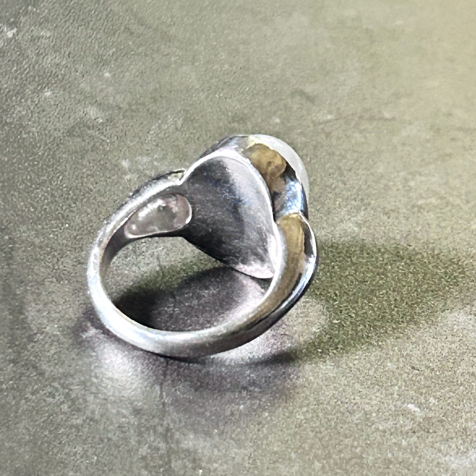 Thumbnail: Monsteraleaf レインボー ムーンストーン シルバー リング Prune 14X10mm 大粒 天然石ジュエリー