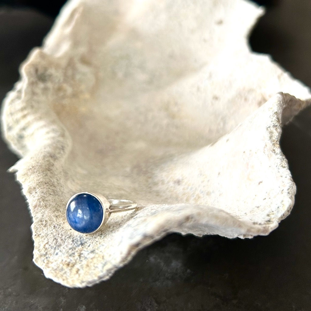 カイヤナイト シルバー リング