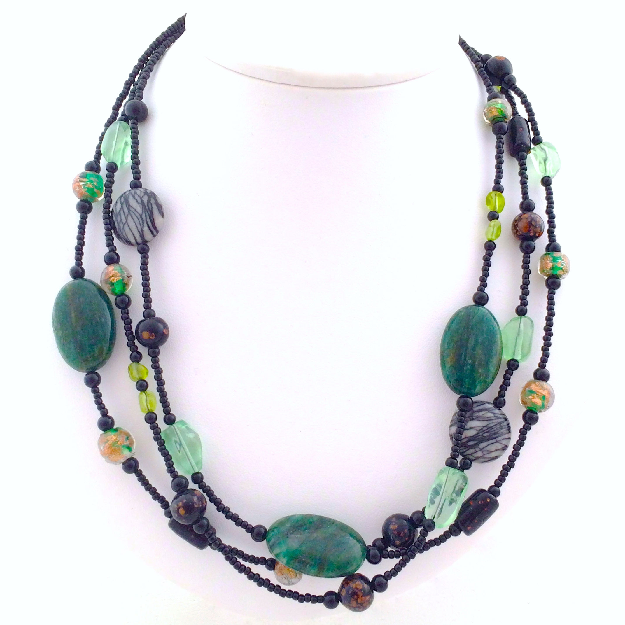 Monsteraleaf グリーン フォレスト ネックレス 3連 天然石ジュエリー