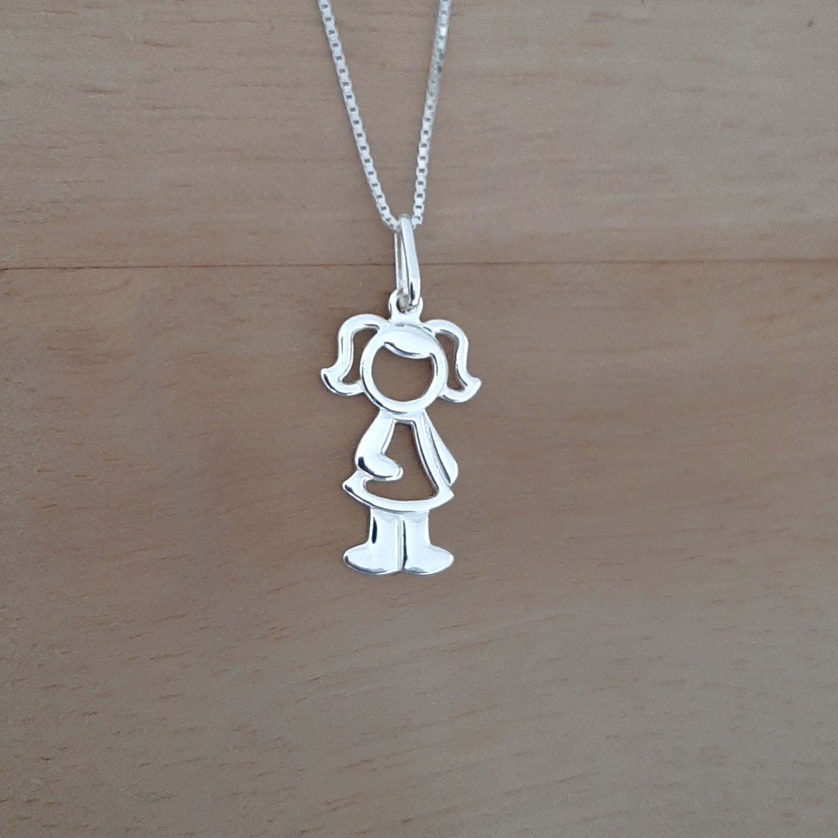 Pingente menina N°1