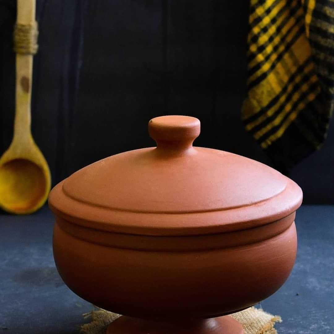 Terracotta Serving Stand Donga Medium 1 Ltr