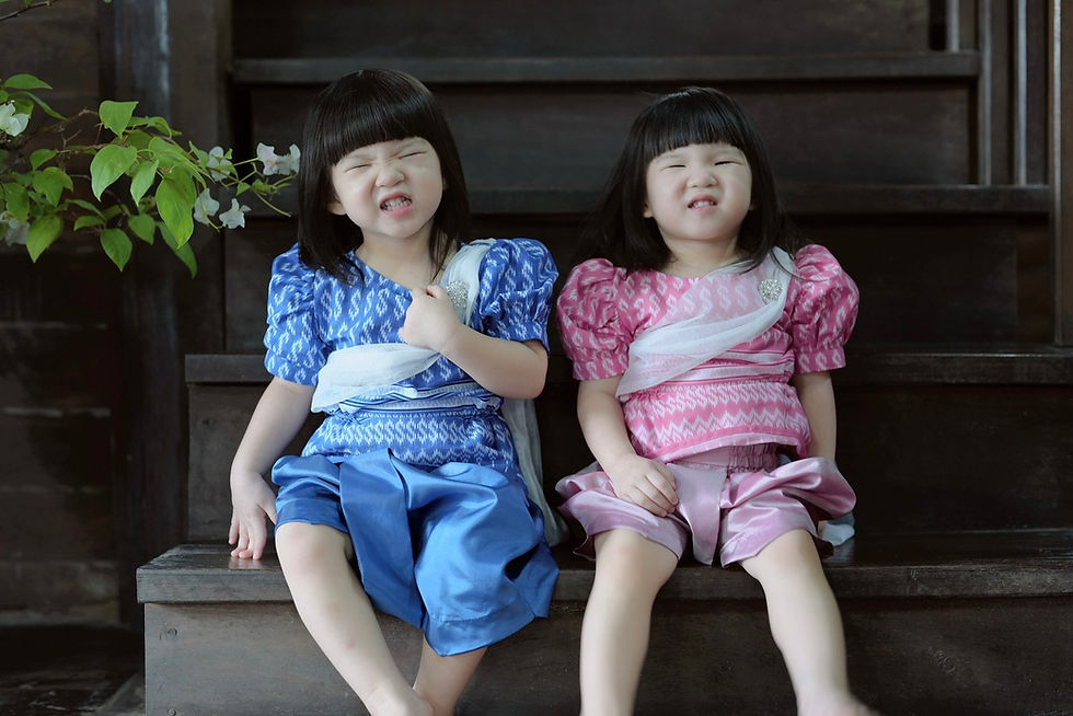 Thumbnail: ชุดเกี่ยวก้อยสีชมพูติดสไบ