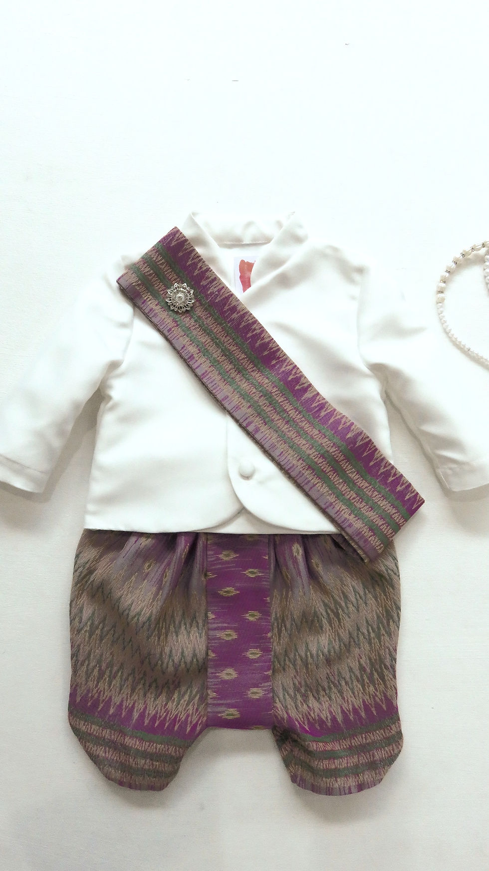 Thumbnail: Ayutthaya brown