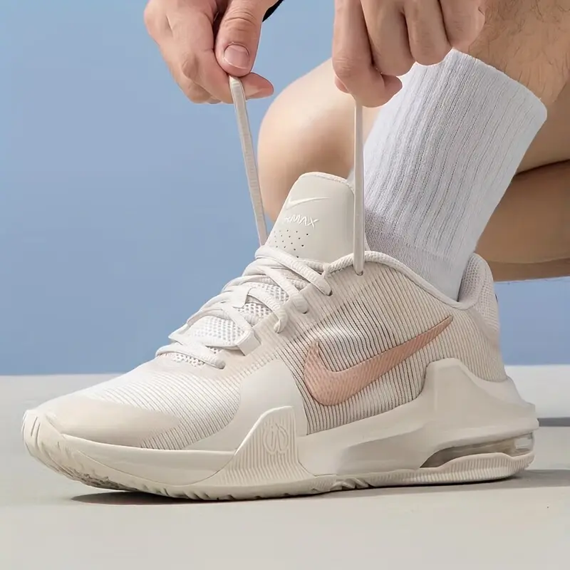 Thumbnail: NIKE shoes