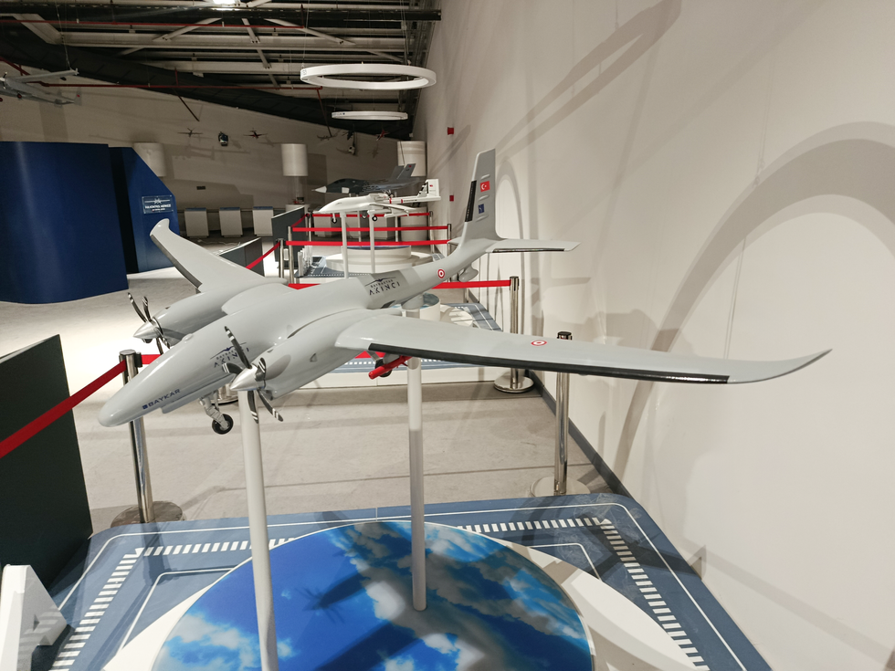 flagtar-akinci-tiha-1-10-olcek-maket-magmaket.jpg1