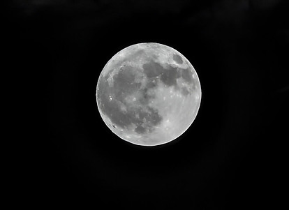 moon.jpg