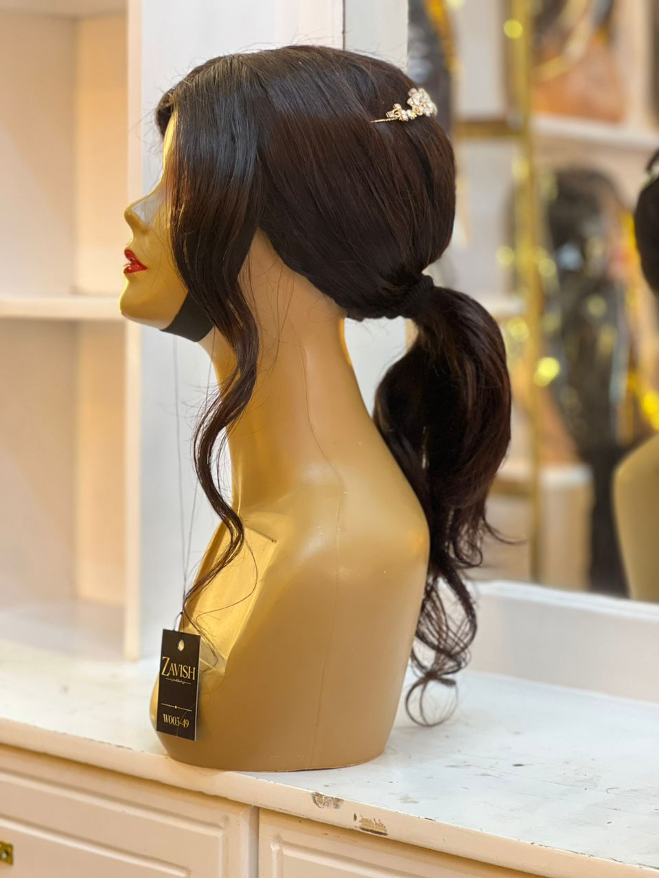 Thumbnail: Premium Wavy Peruvian Wig, 16 Inches.