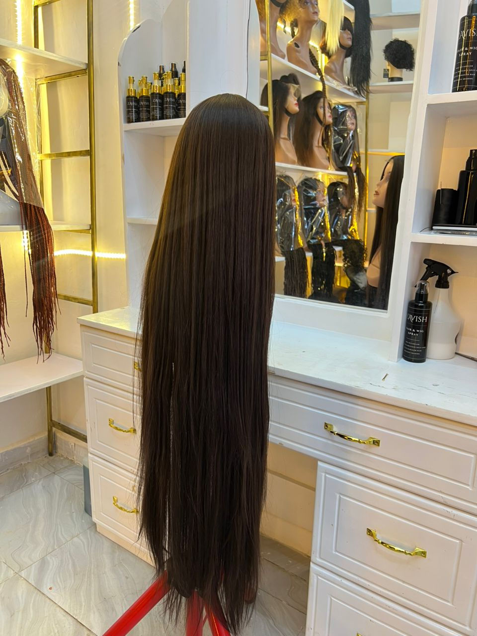 Thumbnail: Premium Straight Yaki Wig, 34 Inches